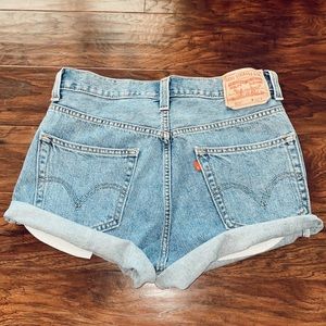 Vintage Levi’s Jean Shorts